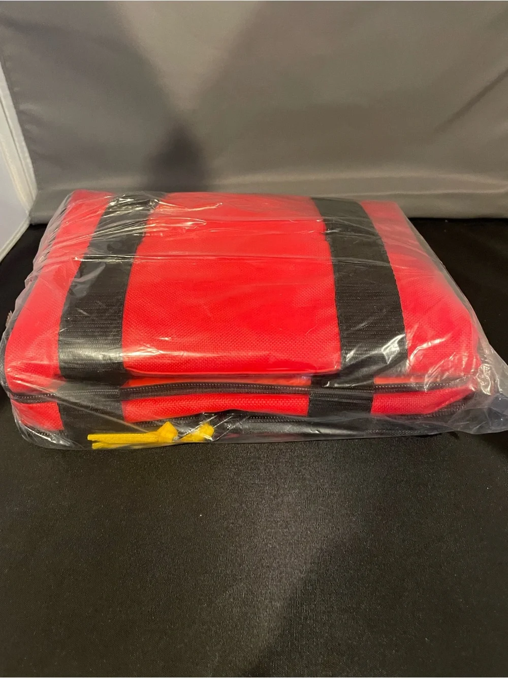 BRAND NEW Vintage 90’s Red Marlboro Soft Cooler Bag Insulated Lunch Box NOS